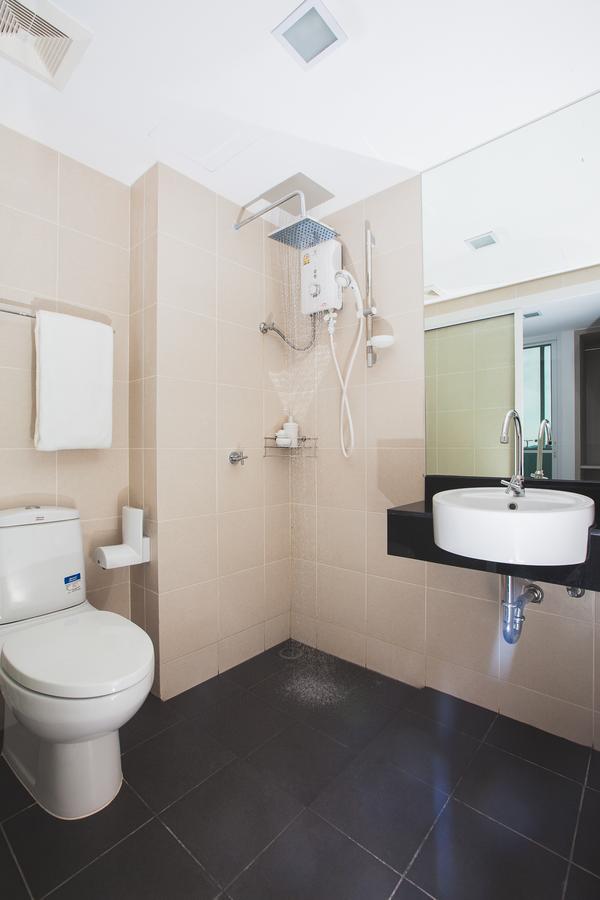 The Wide Condotel - Phuket Zimmer foto